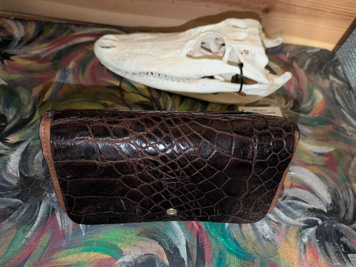 Genuine Wild Louisiana Alligator Women’s Clutch Wallet – Stitchless Exotic Leather Master Organizer (25+ Card Slots)
