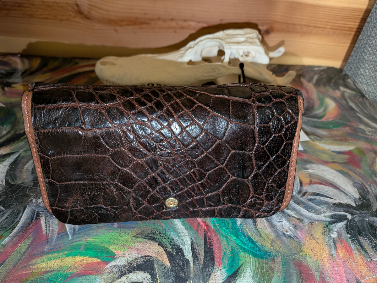 Genuine Wild Louisiana Alligator Women’s Clutch Wallet – Stitchless Exotic Leather Master Organizer (25+ Card Slots)