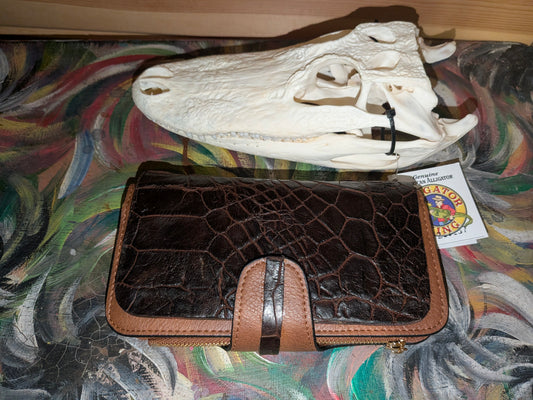Genuine Wild Louisiana Alligator Women’s Clutch Wallet – Stitchless Exotic Leather Master Organizer (25+ Card Slots)