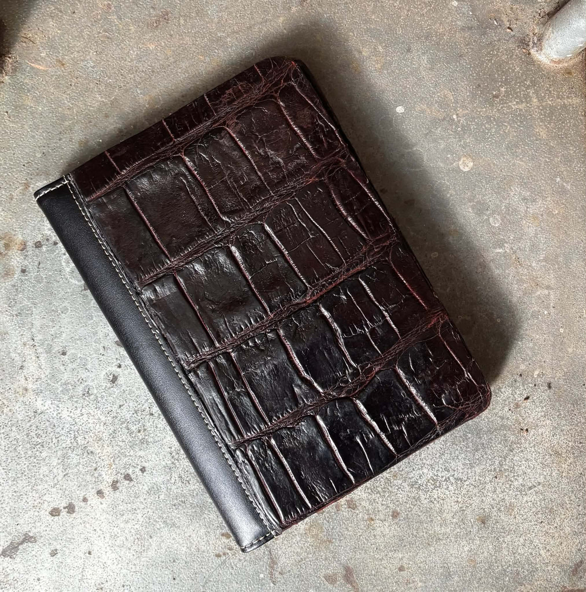 Genuine Wild Louisiana Alligator Leather Padfolio and tablet cases (3 Sizes)