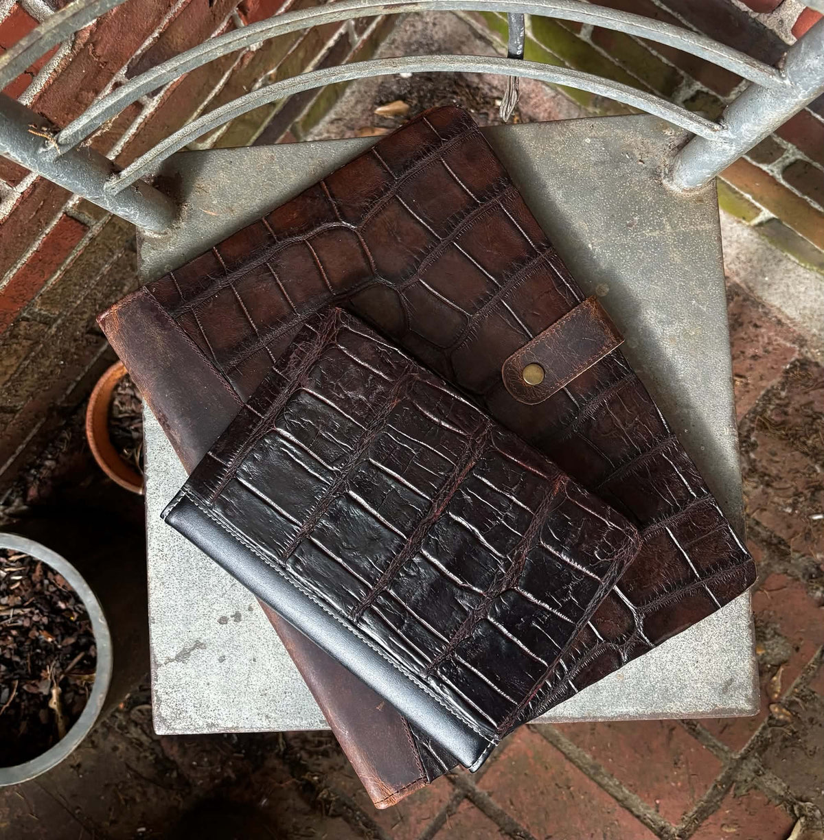 Genuine Wild Louisiana Alligator Leather Padfolio and tablet cases (3 Sizes)