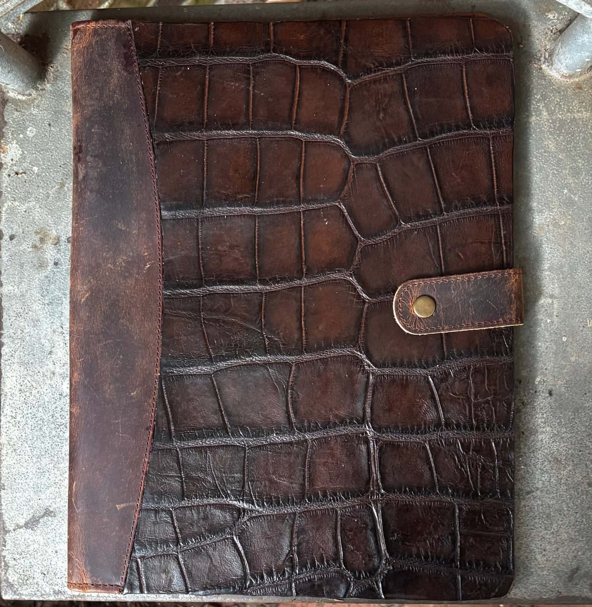 Genuine Wild Louisiana Alligator Leather Padfolio and tablet cases (3 Sizes)