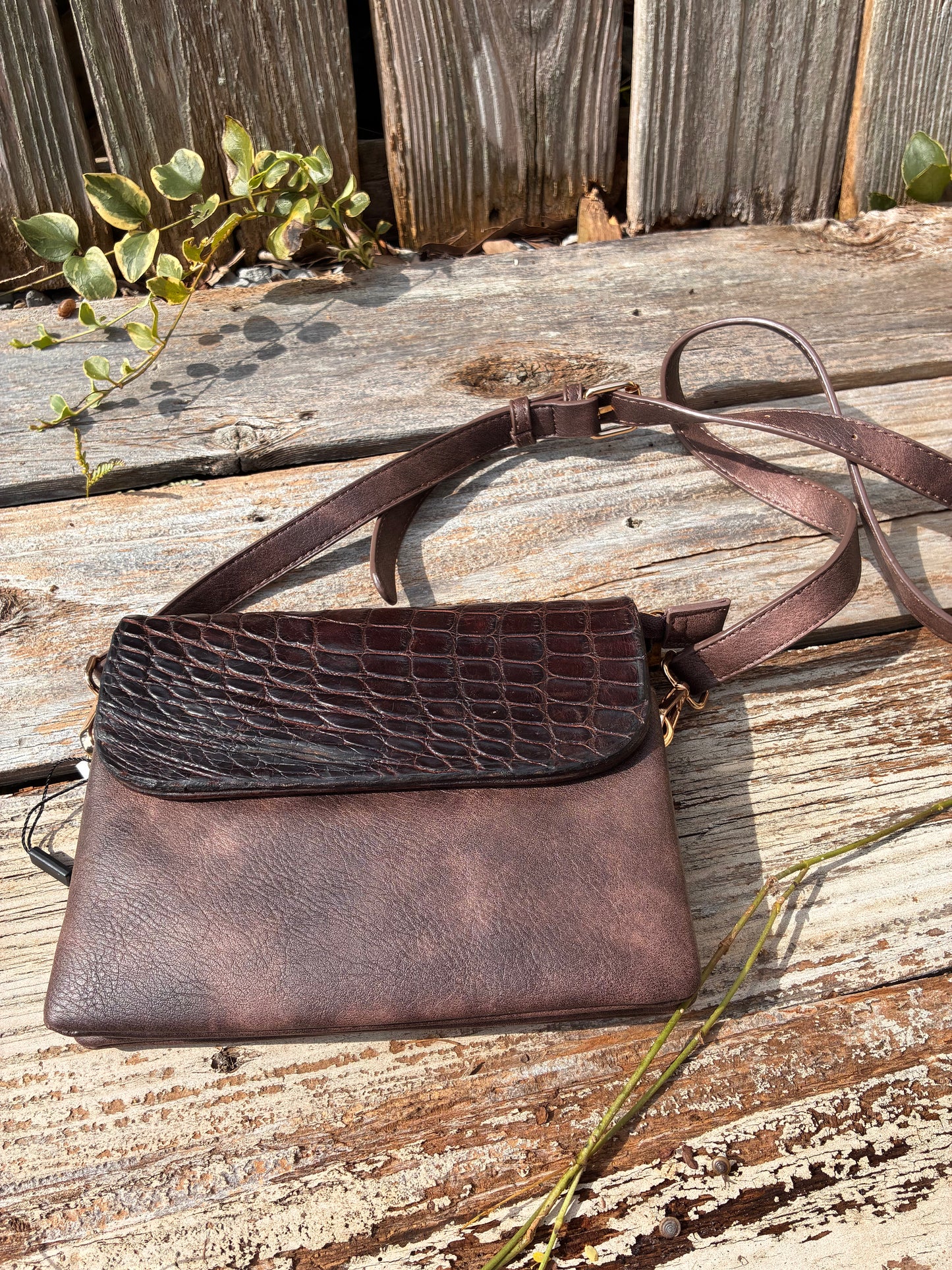 Handcrafted Artisan Leather Crossbody and wristlet Bag with Alligator Embossed Flap – A Rustic Classic